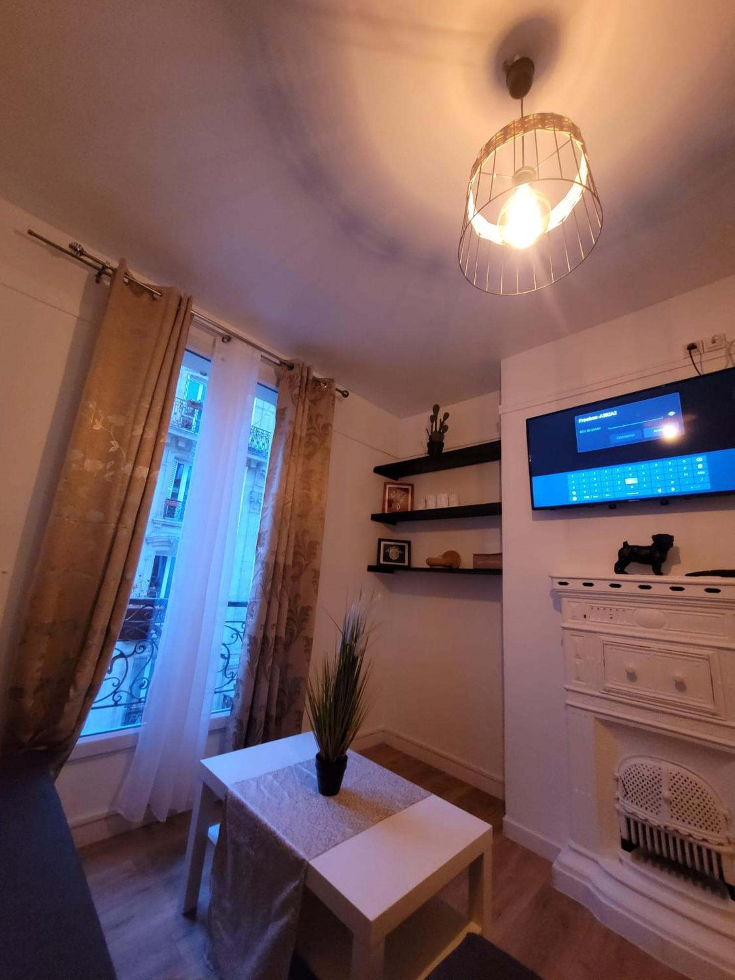 Charmant Appartement Pres De Montmartre 2 Paris Luaran gambar